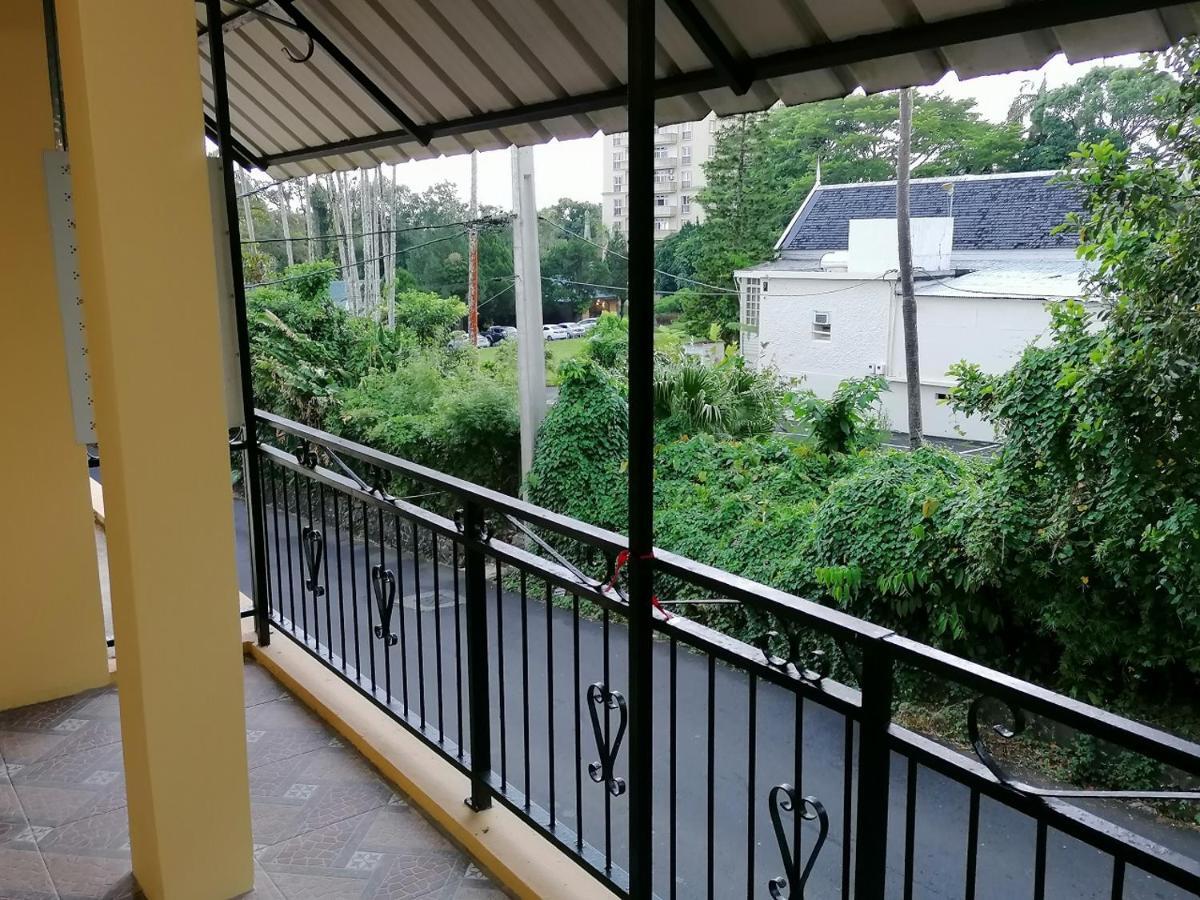 Ferienwohnung Bobato Building Curepipe Exterior foto